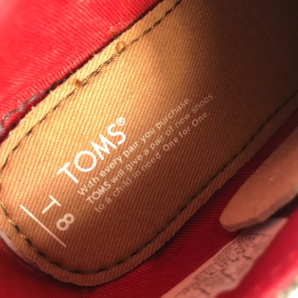 Toms shoes boy size 8 - Picture 6 of 8